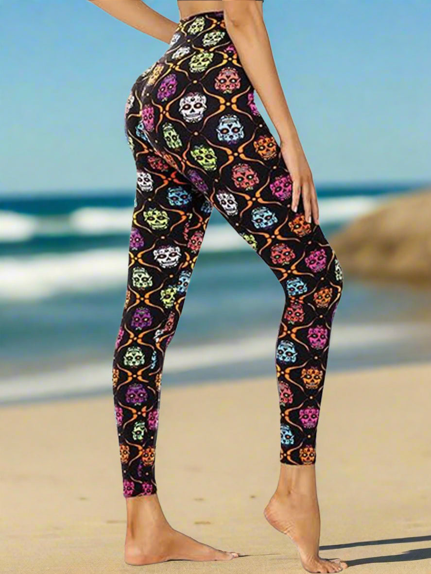 Cropped High-Waisted Skull Print Leggings