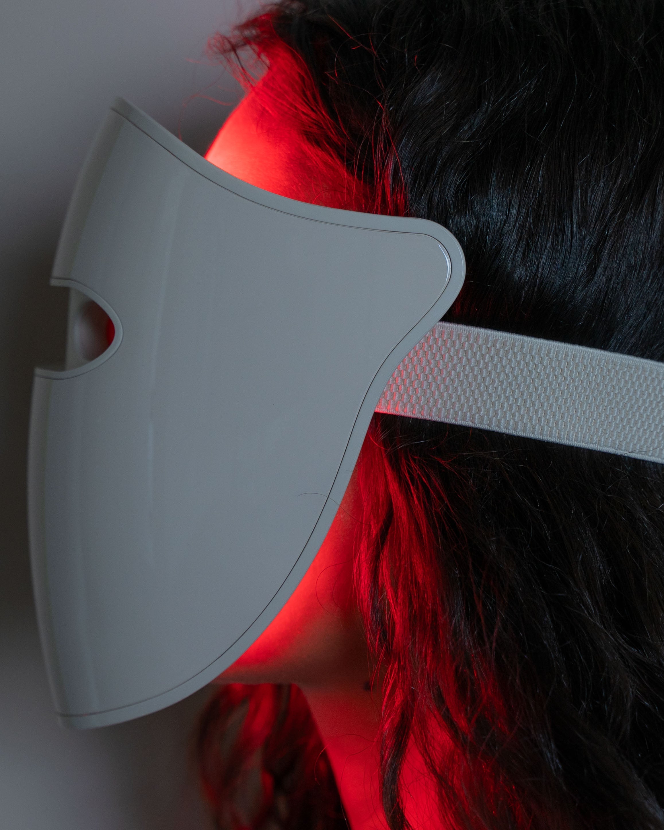 Blyss Helio â€?Professional-Grade LED Photon Therapy Mask