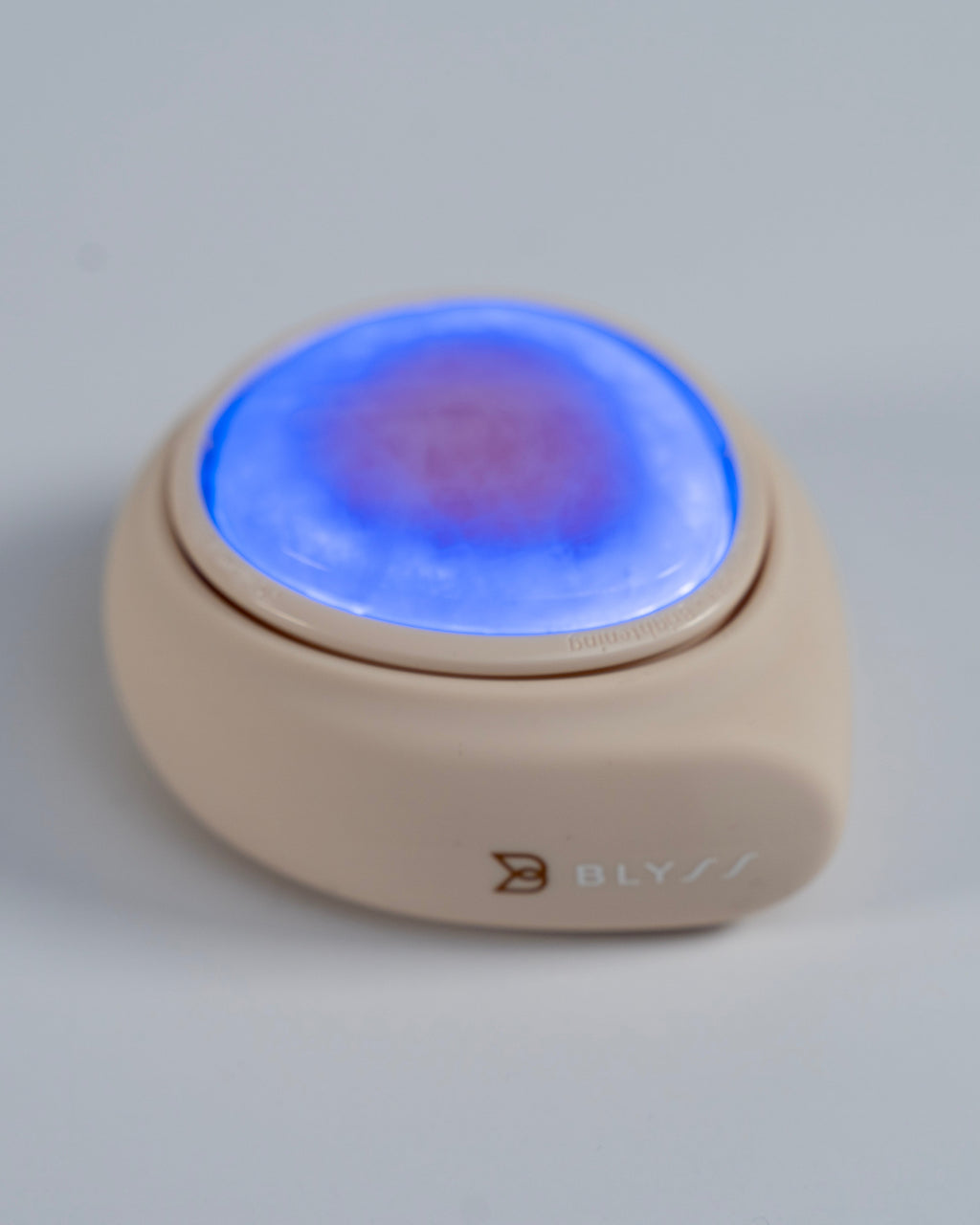 Blyss Mira â€?Photon LED & High-Frequency Vibration Facial Device