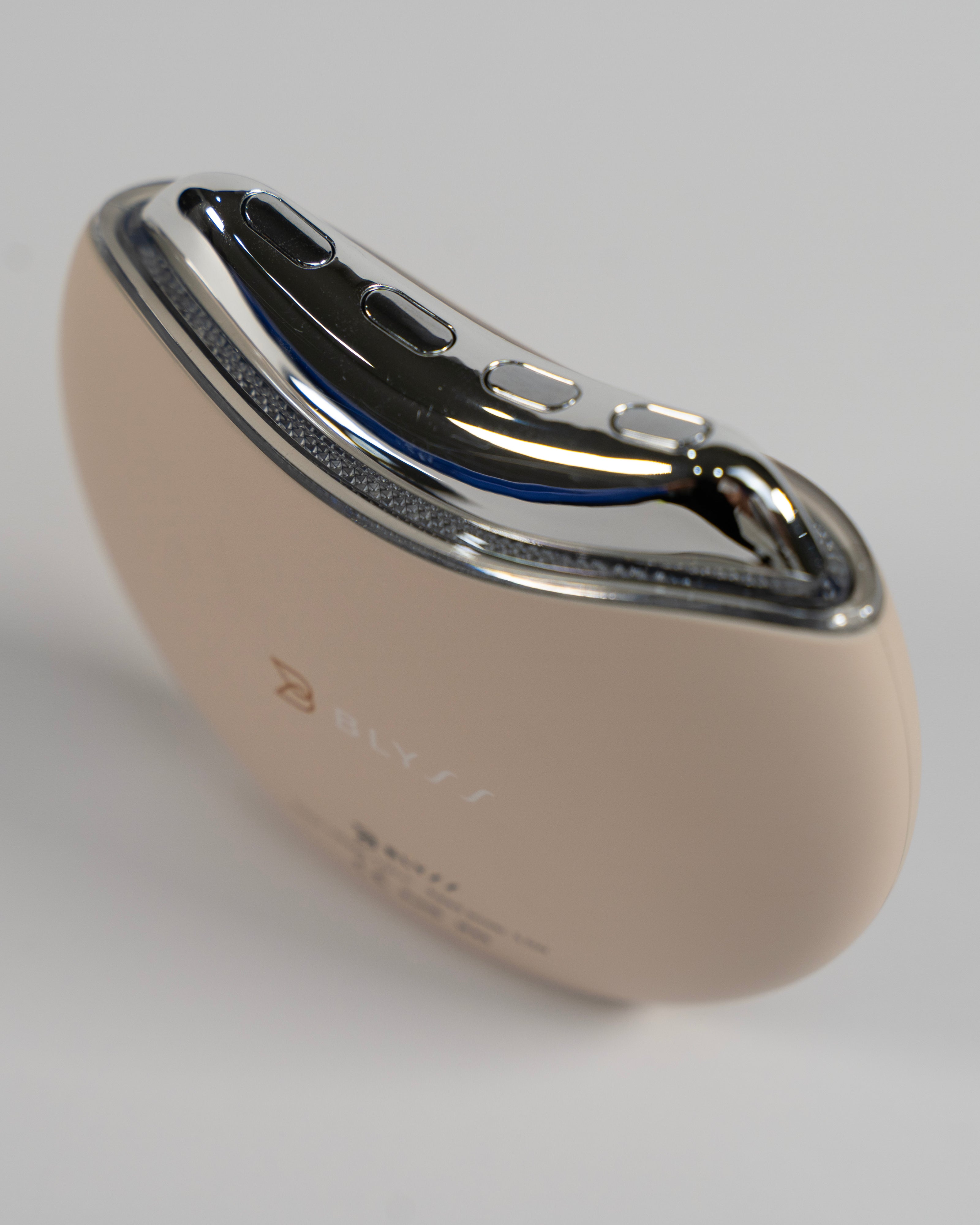 Blyss Aria â€?Radio Frequency Neck & Face Lifting Device
