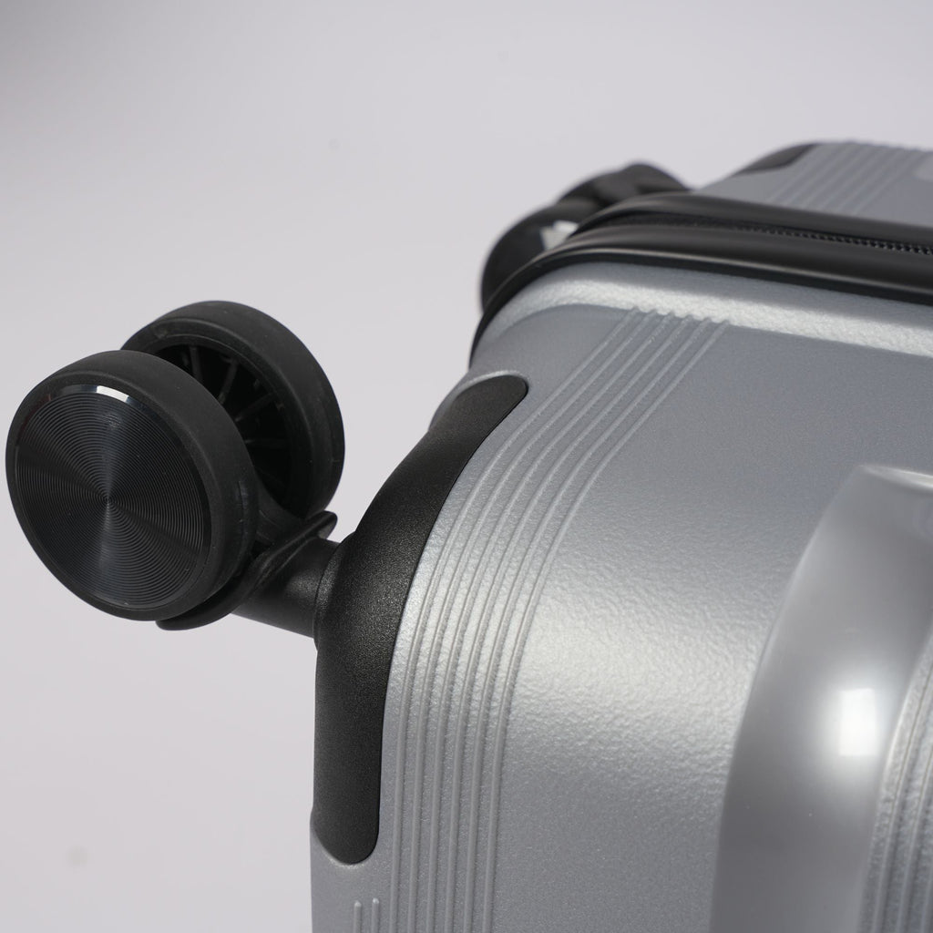 20-inch Silver Carry-On Hardcase Roller Luggage with 360° Wheels