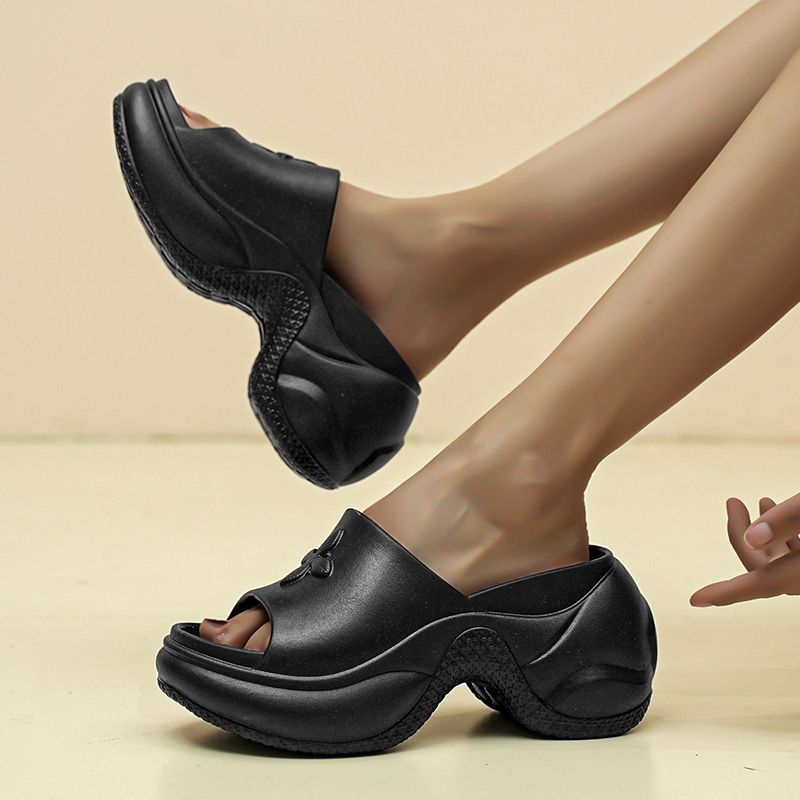 Summer new comfortable flat platform women's slippers platform platform sandals outdoor flip-flops