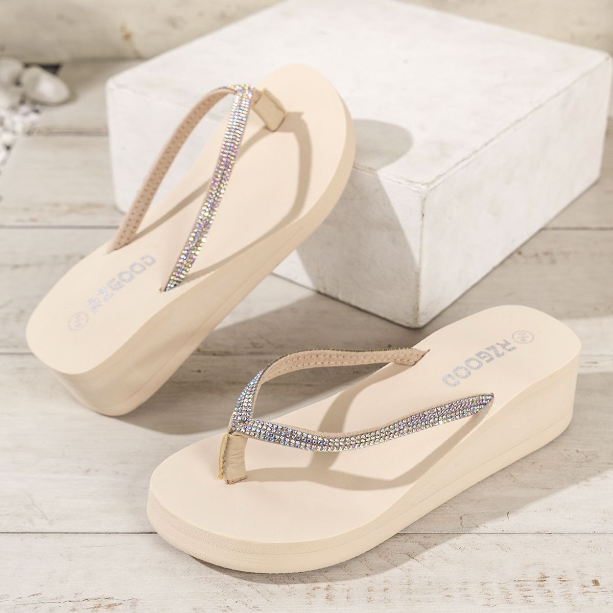 Women's Solid Color Flip Flops, Platform Slip on Rhinestone Decor Beach Slides, Non-Slip Wedge Seaside Slides