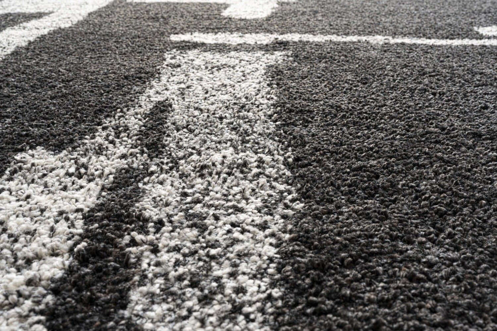 Granada Fable Black, Charcoal, Chocolate, Gray, Ivory and White Polypropylene Area Rug