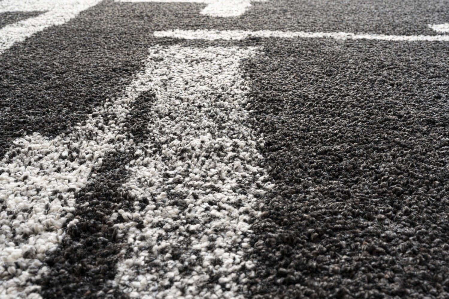 Granada Fable Black, Charcoal, Chocolate, Gray, Ivory and White Polypropylene Area Rug