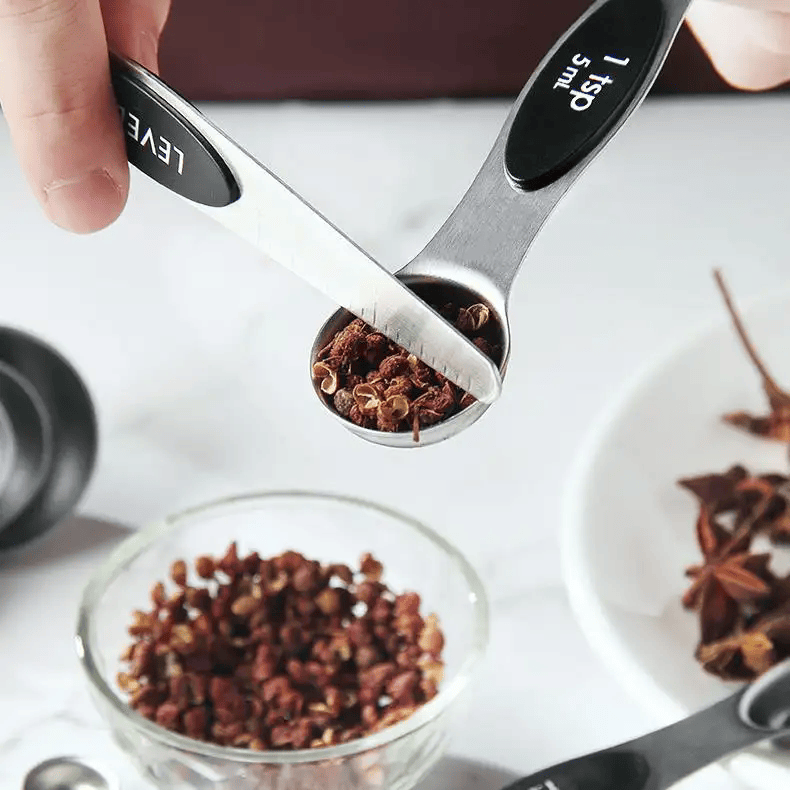 Magnetic Measuring Spoons Set
