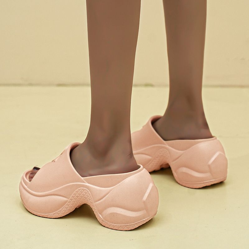 Summer new comfortable flat platform women's slippers platform platform sandals outdoor flip-flops