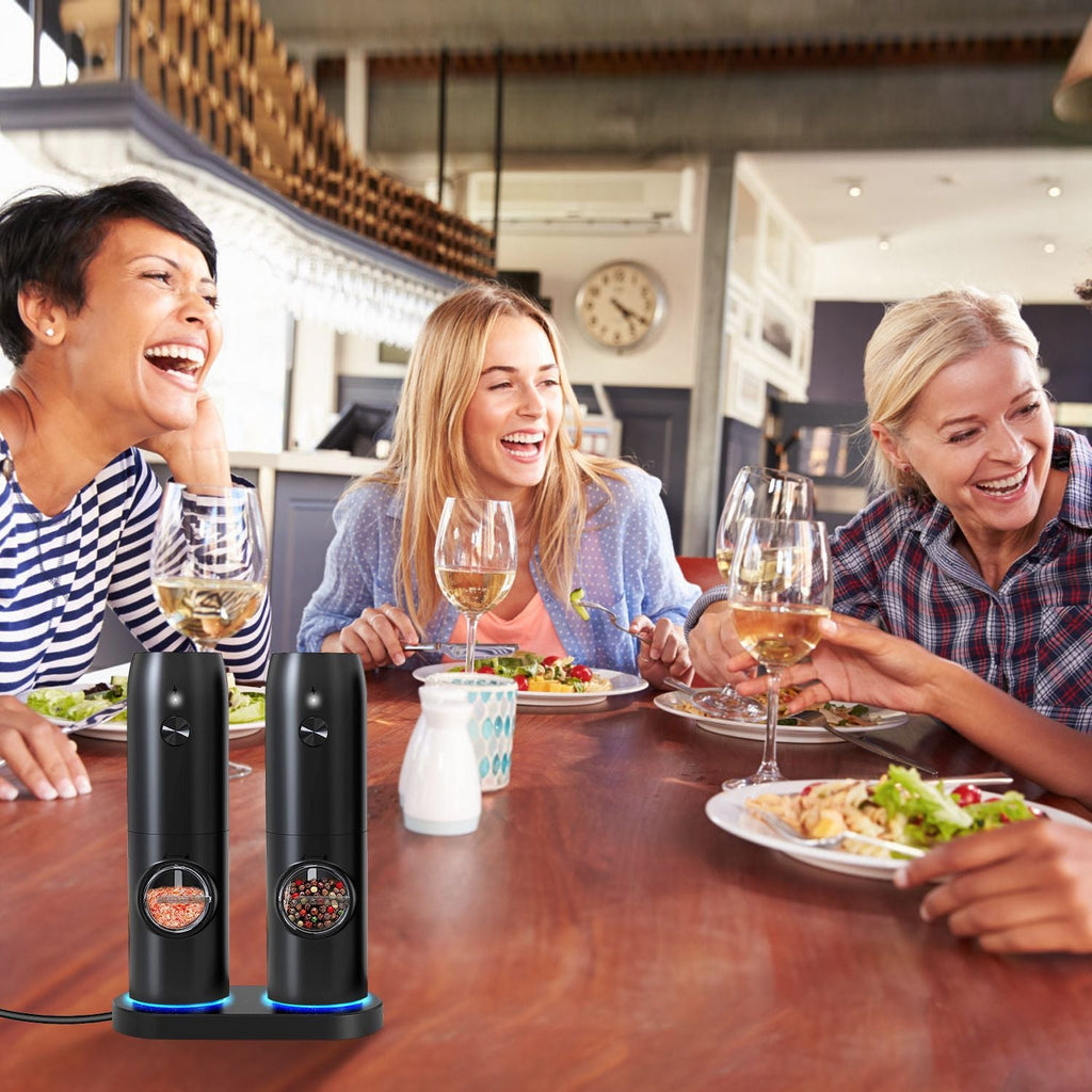 Electric Salt and Pepper Grinder Rechargeable Charging Base Automatic Salt Mill LED Indicator Adjustable Coarseness One Hand Easy Operation