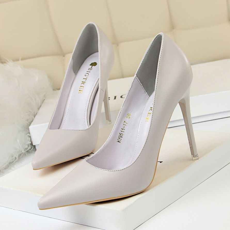 Women's Pumps; Stylish minimalist women's high heels. Stiletto super high heel; shallow pointed toe sexy single shoes; plus-size women's shoes
