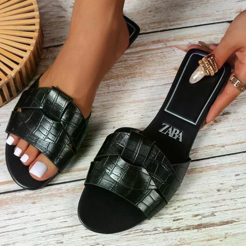 2025 New Luxury Designer Women's Flat Slippers Woven Comfortable Women's Shoes Casual Bottom Slippers Summer Sandalias Mujer