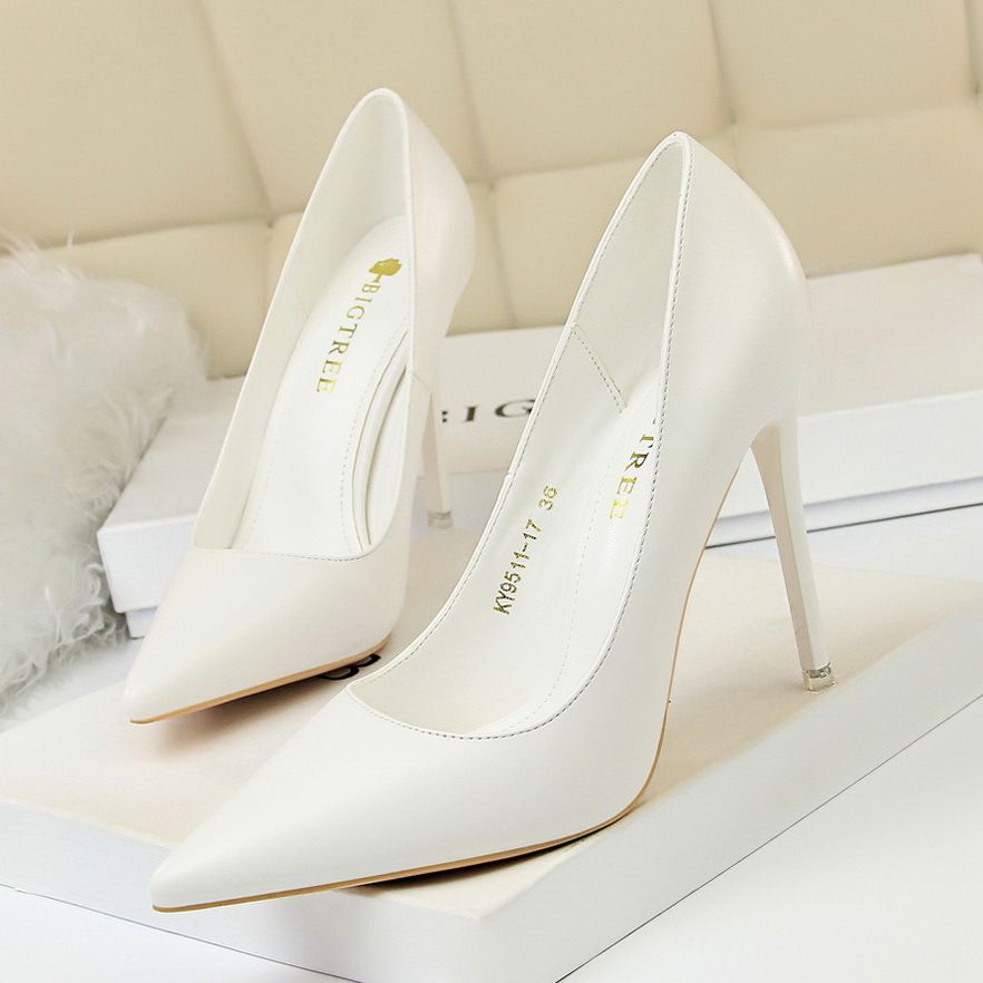 Women's Pumps; Stylish minimalist women's high heels. Stiletto super high heel; shallow pointed toe sexy single shoes; plus-size women's shoes