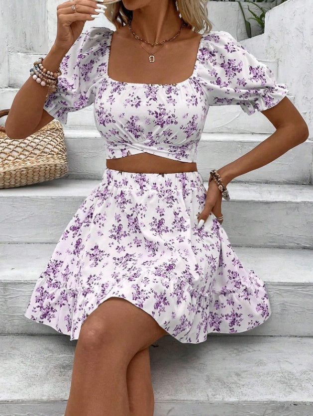 Ditsy Floral Two-Piece Set â€?Crop Top & Mini Skirt Summer Outfit