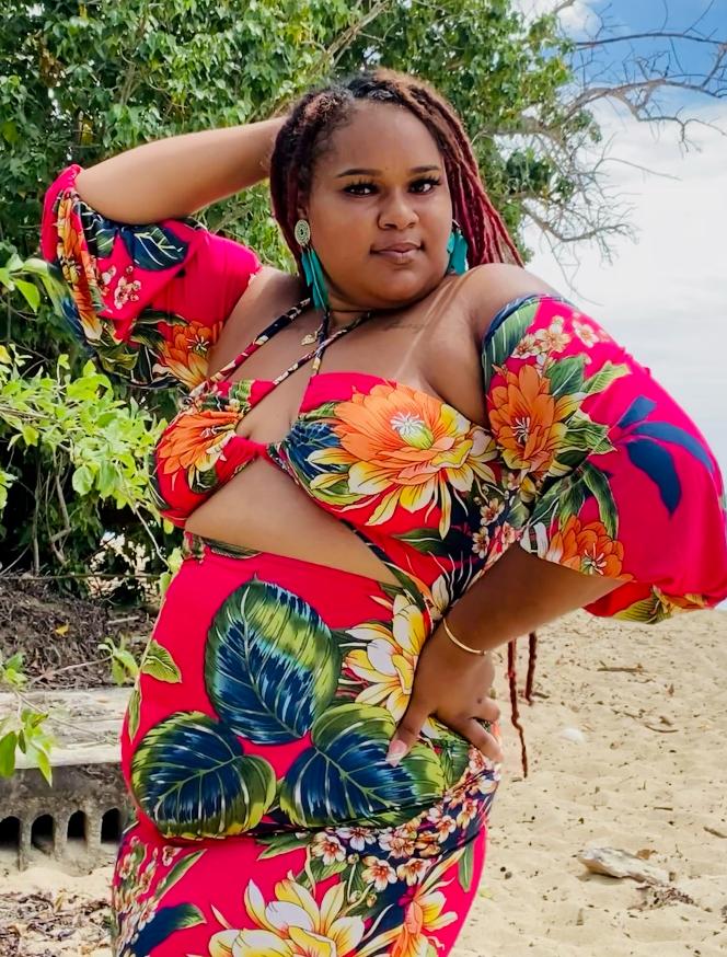 SPICE IT UP | HALTER DRESS