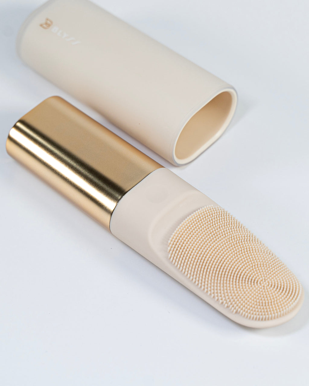 Blyss Maia â€?Sonic Facial Cleansing Brush & Eye Massager with Heating